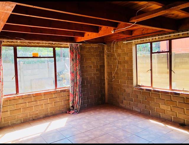350M² BUSINESS FOR SALE IN BO-DORP